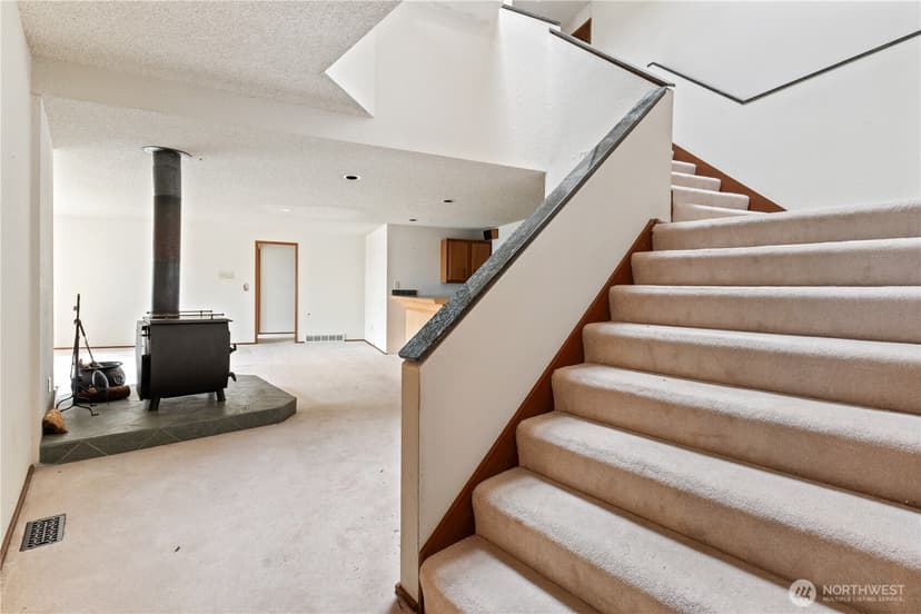 Property photo for 11150 Champagne Point Road NE, Kirkland photo 25