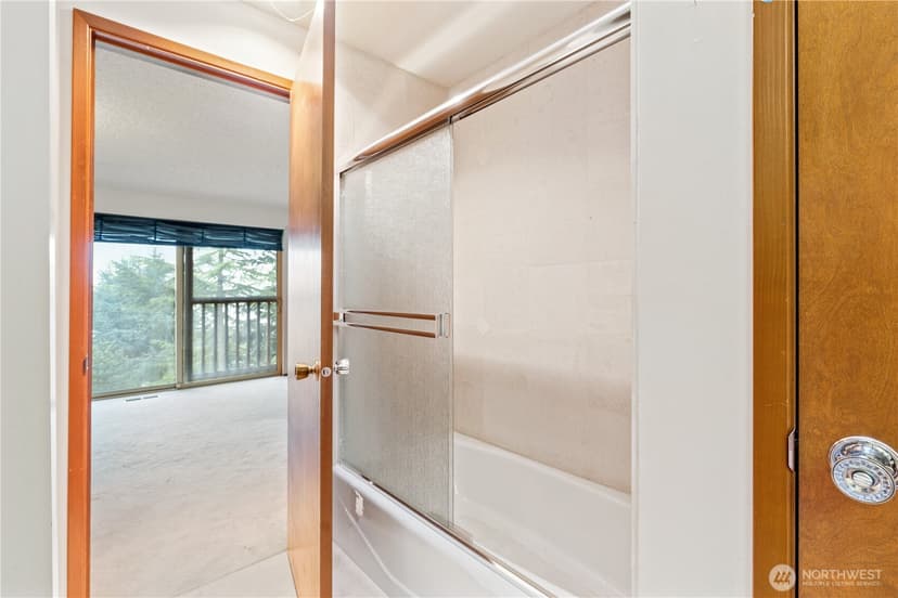 Property photo for 11150 Champagne Point Road NE, Kirkland photo 22
