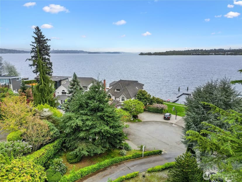 Property photo for 11150 Champagne Point Road NE, Kirkland photo 7