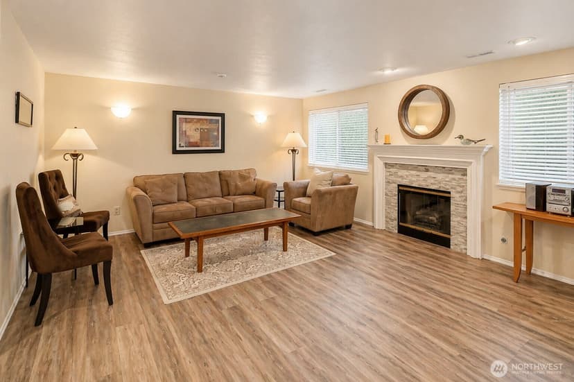 Property photo for 250 NW Dogwood Street #C201, Issaquah photo 26