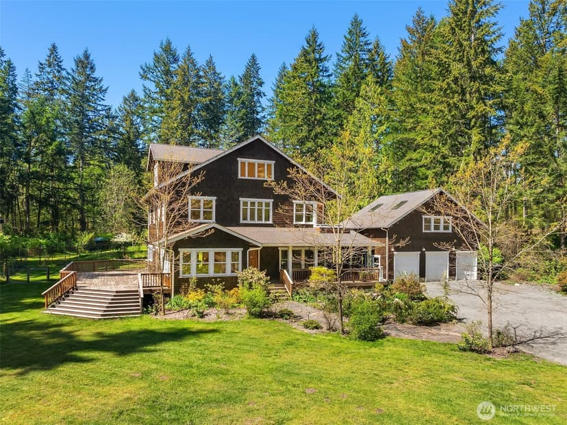 Property photo for 18305 121st Avenue SW, Vashon