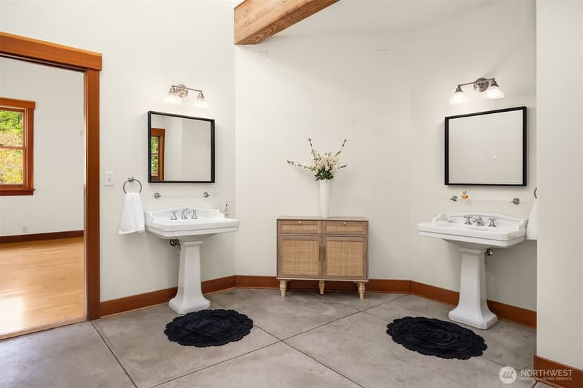 Property photo for 18305 121st Avenue SW, Vashon photo 21