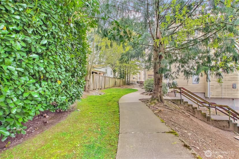 Property photo for 29645 18th Avenue S #C204, Federal Way photo 17