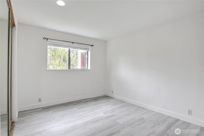 Property photo for 29645 18th Avenue S #C204, Federal Way photo 10