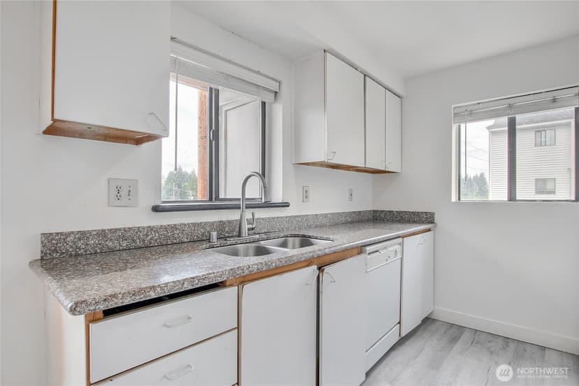 Property photo for 29645 18th Avenue S #C204, Federal Way photo 6