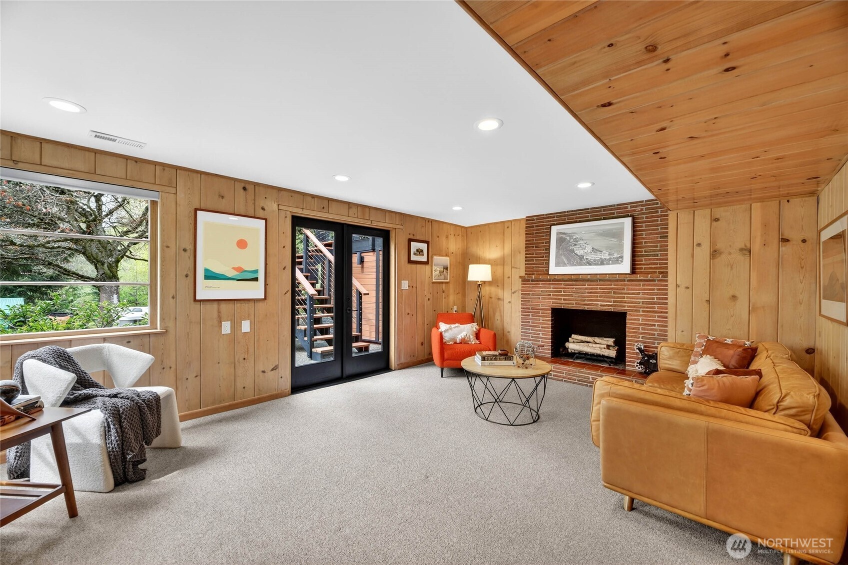 Property photo for 8683 Island Drive S, Seattle photo 14