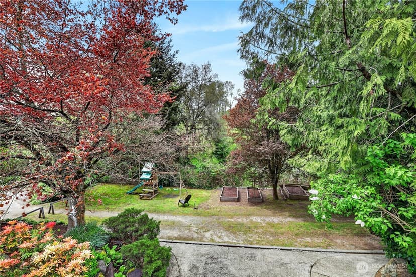 Property photo for 8683 Island Drive S, Seattle photo 28