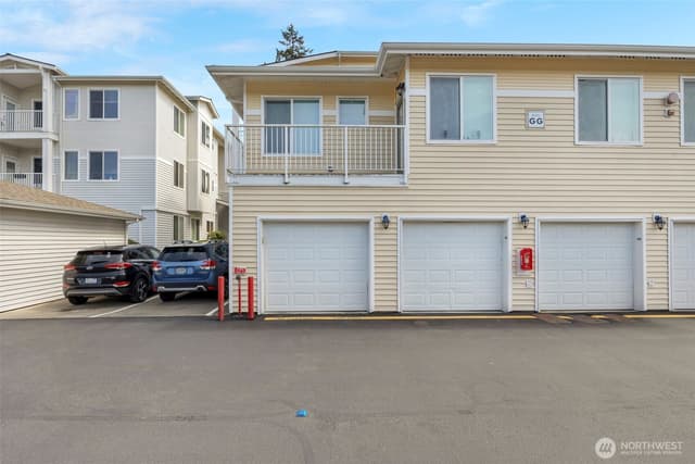 Property photo for 14915 38th Drive SE #GG3025, Bothell photo 4