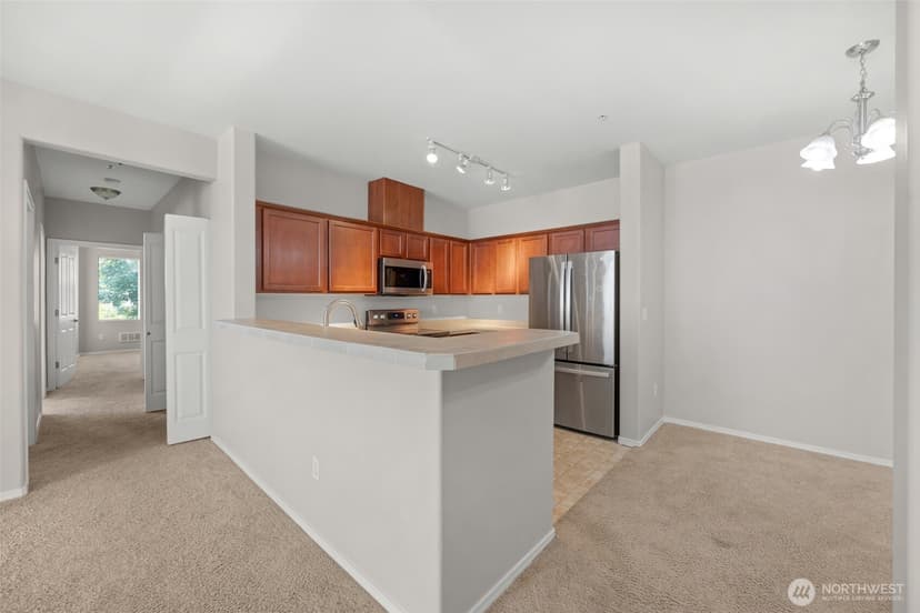 Property photo for 14915 38th Drive SE #GG3025, Bothell photo 9