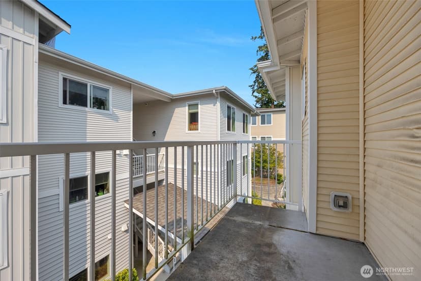 Property photo for 14915 38th Drive SE #GG3025, Bothell photo 27