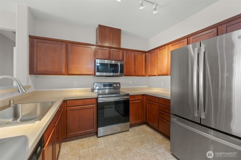 Property photo for 14915 38th Drive SE #GG3025, Bothell photo 11