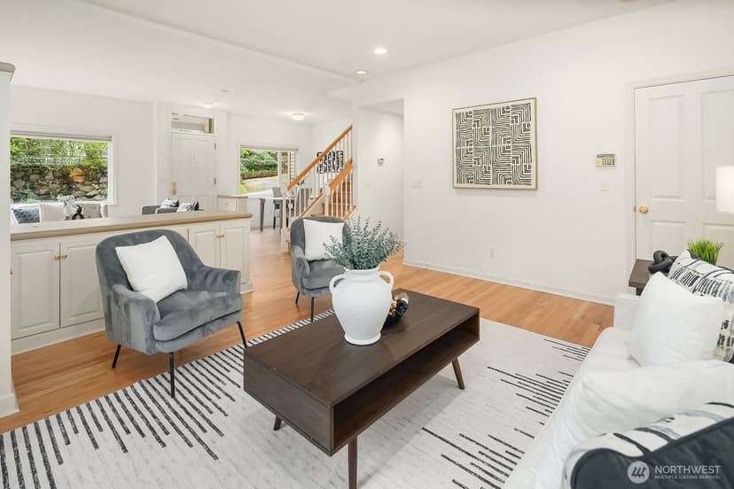 Property photo for 3003 50th Avenue SW, Seattle photo 7