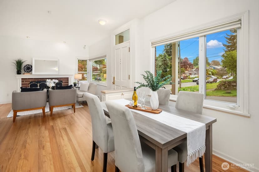 Property photo for 3003 50th Avenue SW, Seattle photo 11