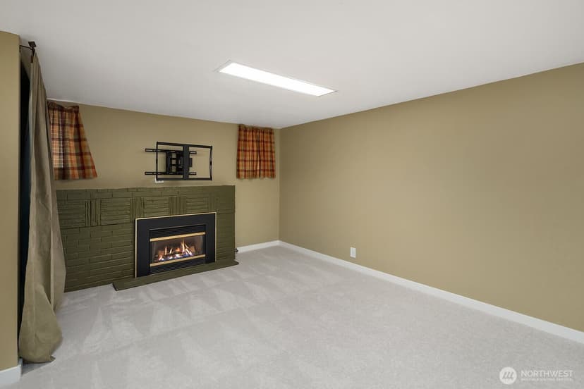 Property photo for 3003 50th Avenue SW, Seattle photo 31