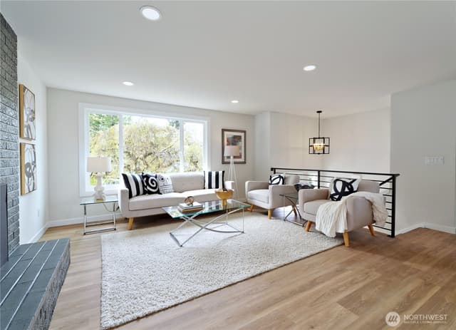 Property photo for 12802 NE 142nd Street, Kirkland photo 3