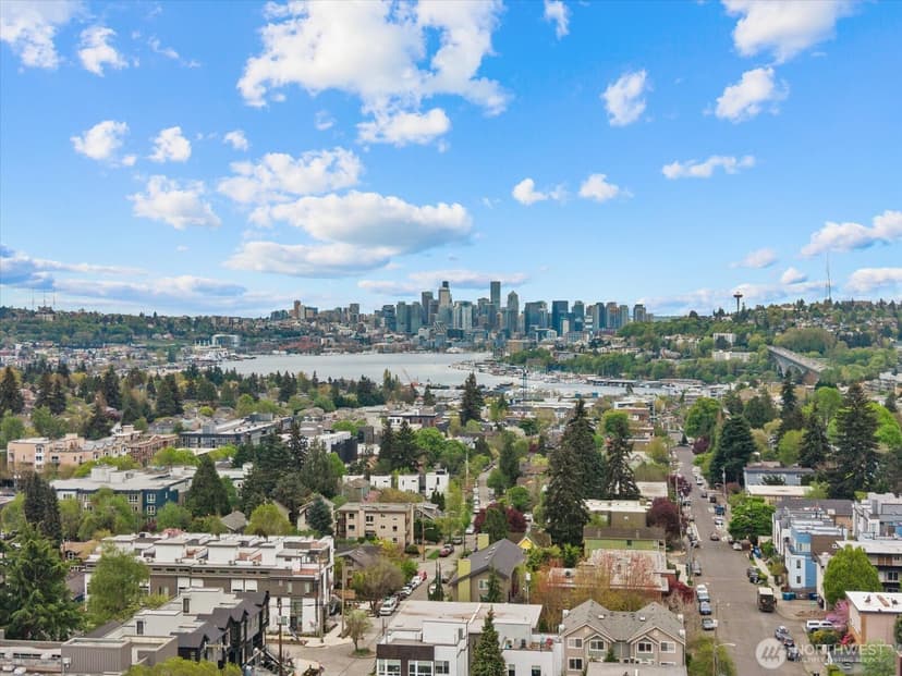 Property photo for 1109 N Allen Place #205, Seattle photo 23