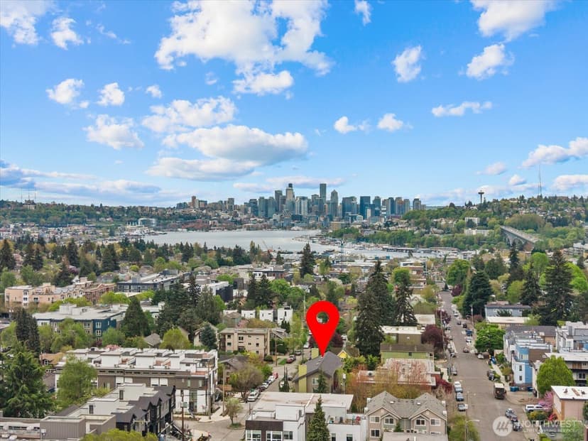 Property photo for 1109 N Allen Place #205, Seattle photo 22
