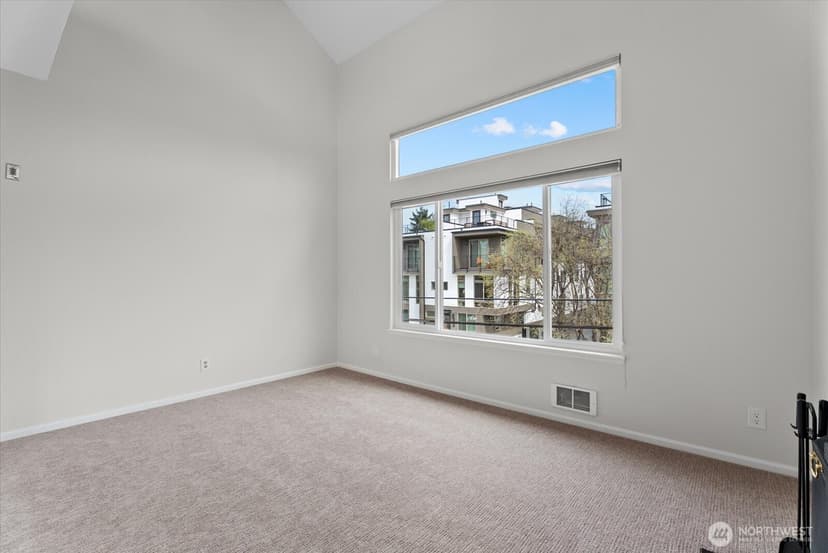 Property photo for 1109 N Allen Place #205, Seattle photo 10