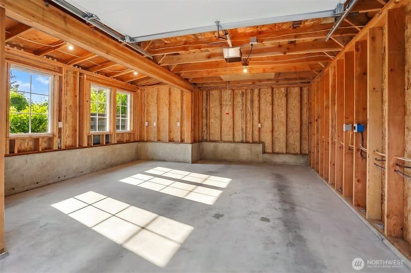 Property photo for 2327 NE 127th Street #B, Seattle photo 38