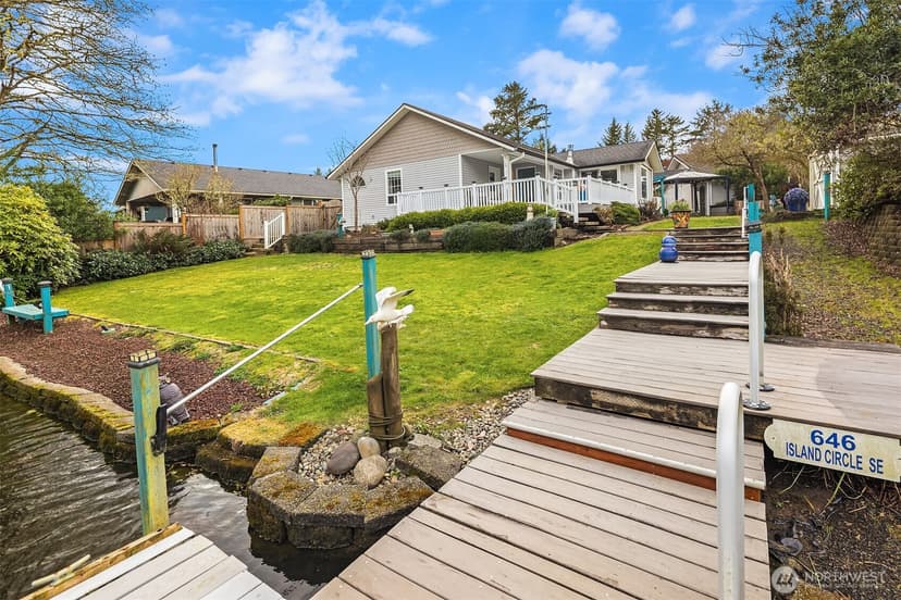 Property photo for 646 Island Cir SE, Ocean Shores photo 29