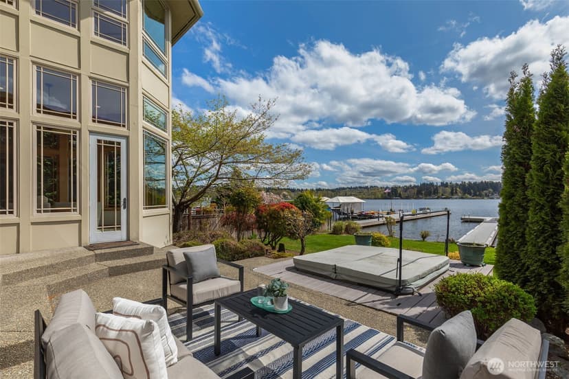 Property photo for 8551 NE Juanita Drive, Kirkland photo 33