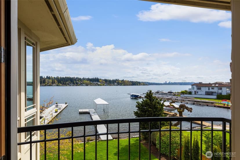 Property photo for 8551 NE Juanita Drive, Kirkland photo 25