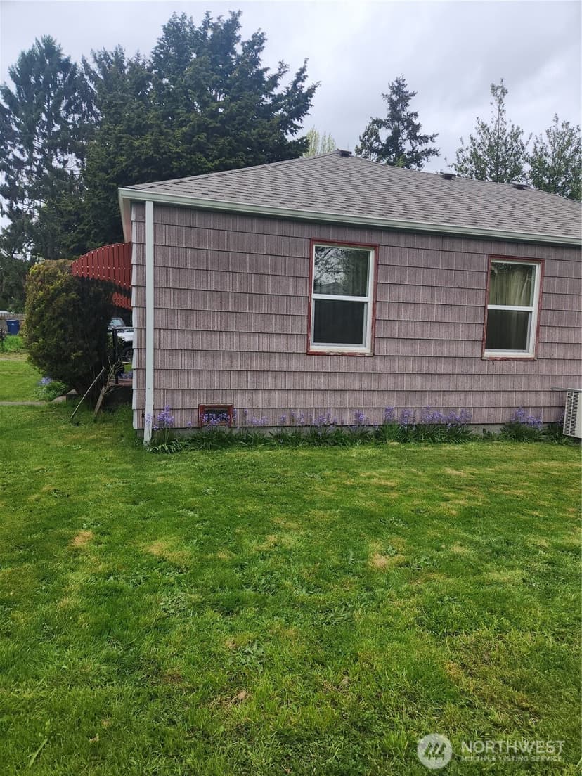 Property photo for 3740 S 142nd Street, Tukwila photo 8