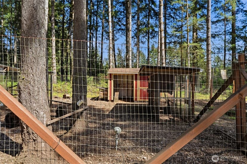 Property photo for 3630 SW Huckleberry Road, Port Orchard photo 28