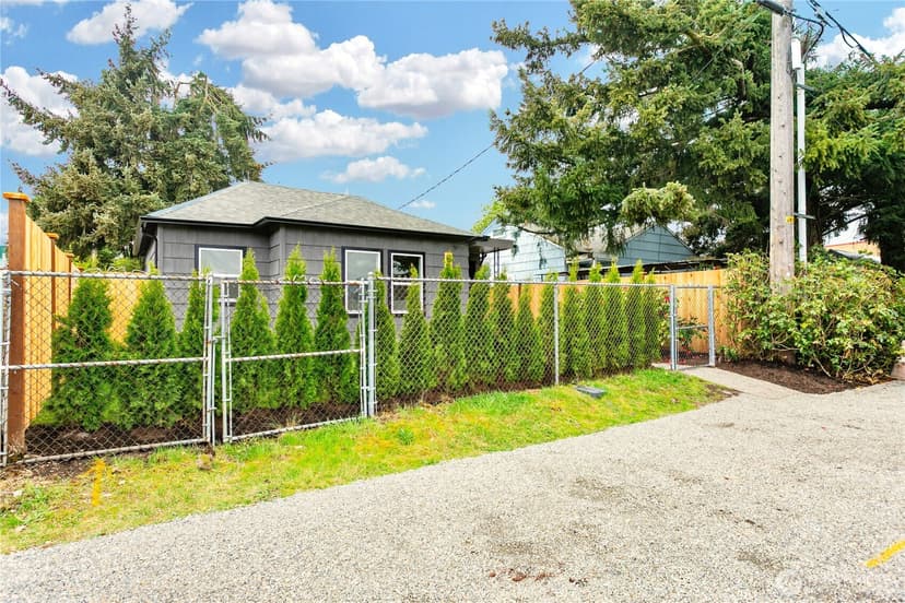 Property photo for 8706 Durango Street SW, Lakewood photo 34