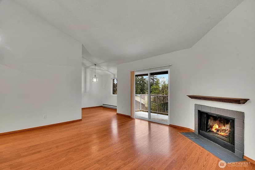 Property photo for 5504 220th Street SW #C302, Mountlake Terrace photo 7