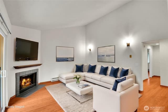 Property photo for 5504 220th Street SW #C302, Mountlake Terrace photo 2
