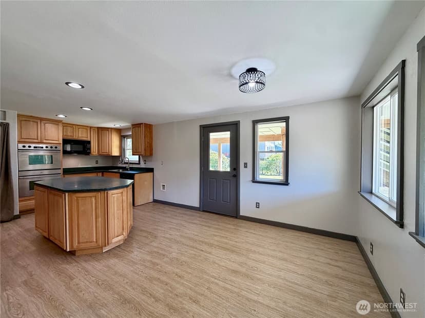 Property photo for 334 Sand Dune Avenue NW, Ocean Shores photo 18