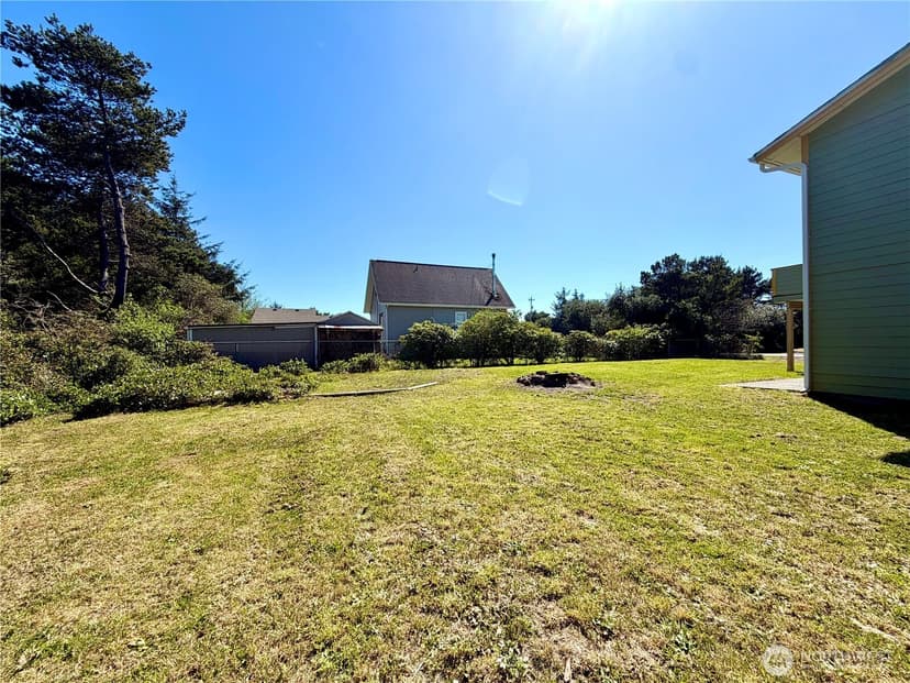 Property photo for 334 Sand Dune Avenue NW, Ocean Shores photo 36