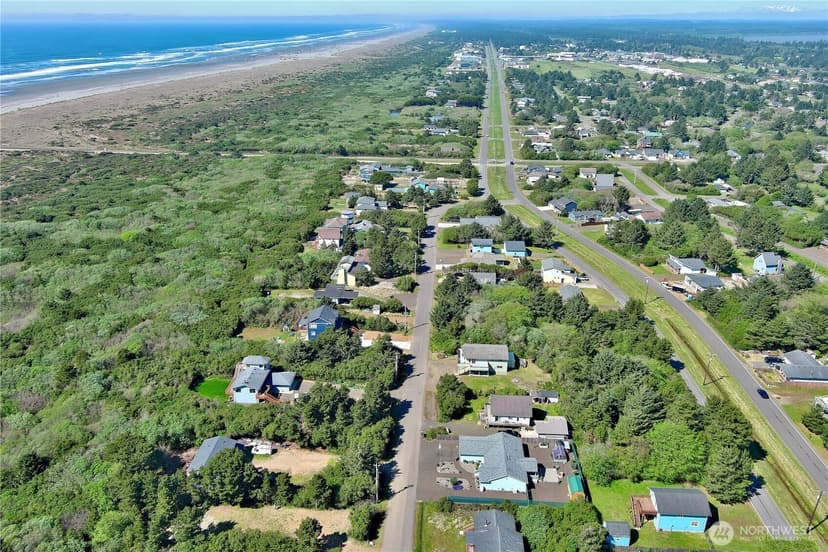 Property photo for 334 Sand Dune Avenue NW, Ocean Shores photo 40