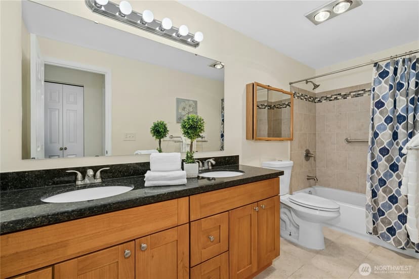 Property photo for 26613 197th Place SE, Covington photo 16