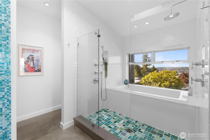 Property photo for 3451 10th Avenue W, Seattle photo 22
