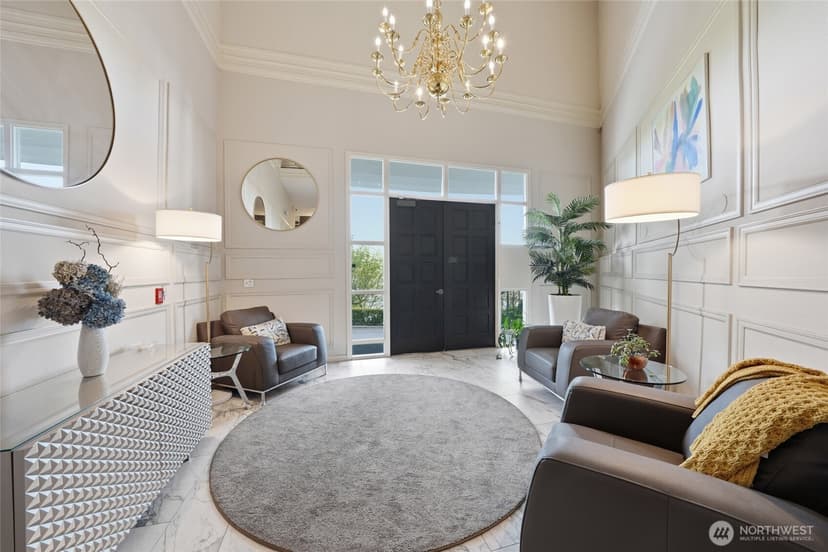 Property photo for 2565 Dexter Avenue N #103, Seattle photo 31
