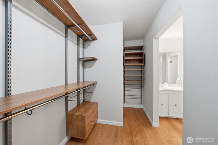 Property photo for 2565 Dexter Avenue N #103, Seattle photo 23