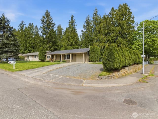 Property photo for 14521 54th Drive NE, Marysville photo 3