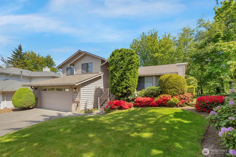Property photo for 5513 104th Place SW, Mukilteo photo 2