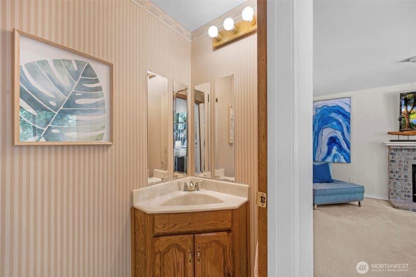 Property photo for 5513 104th Place SW, Mukilteo photo 28