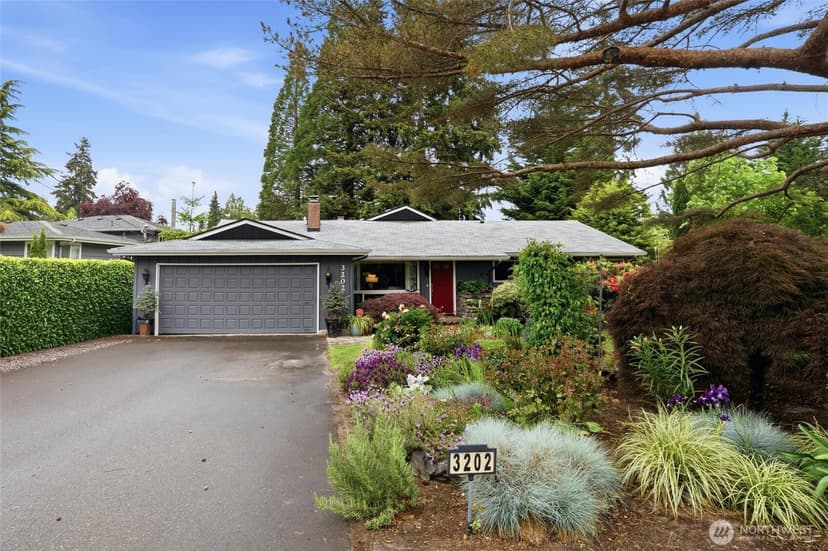 Property photo for 3202 Crystal Springs Road W, University Place photo 3