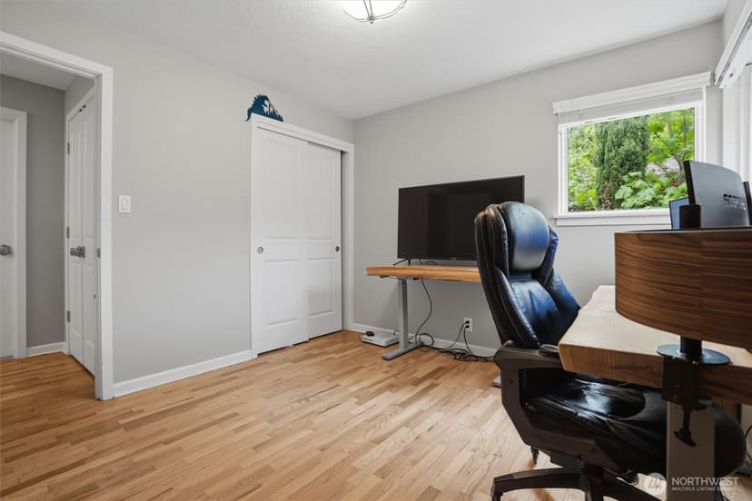 Property photo for 3202 Crystal Springs Road W, University Place photo 24
