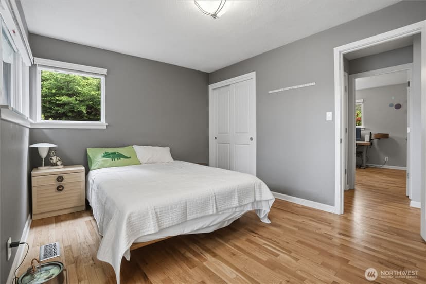 Property photo for 3202 Crystal Springs Road W, University Place photo 28