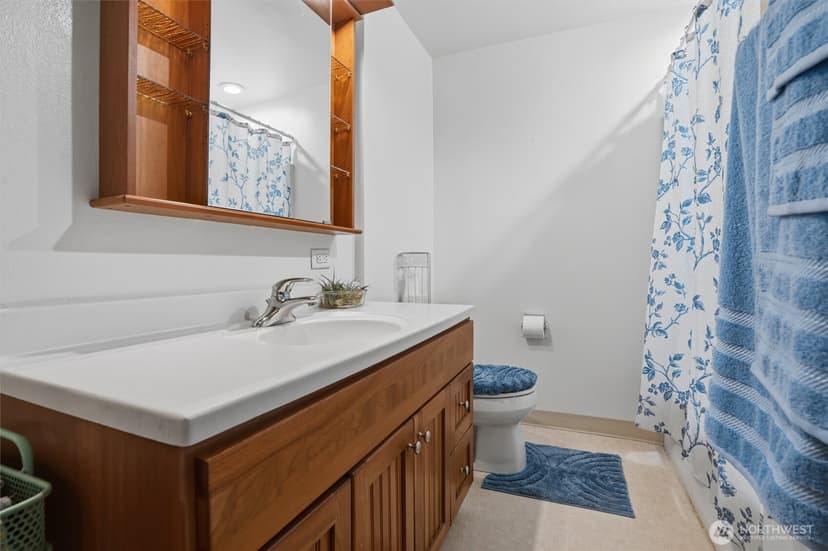 Property photo for 3202 Crystal Springs Road W, University Place photo 15