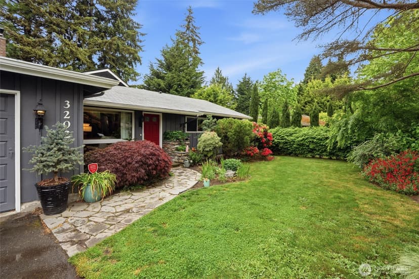 Property photo for 3202 Crystal Springs Road W, University Place photo 4