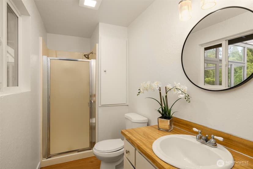 Property photo for 19442 NE 166th Place, Woodinville photo 11