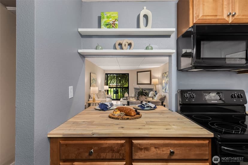 Property photo for 3428 I Street NE #S204, Auburn photo 9