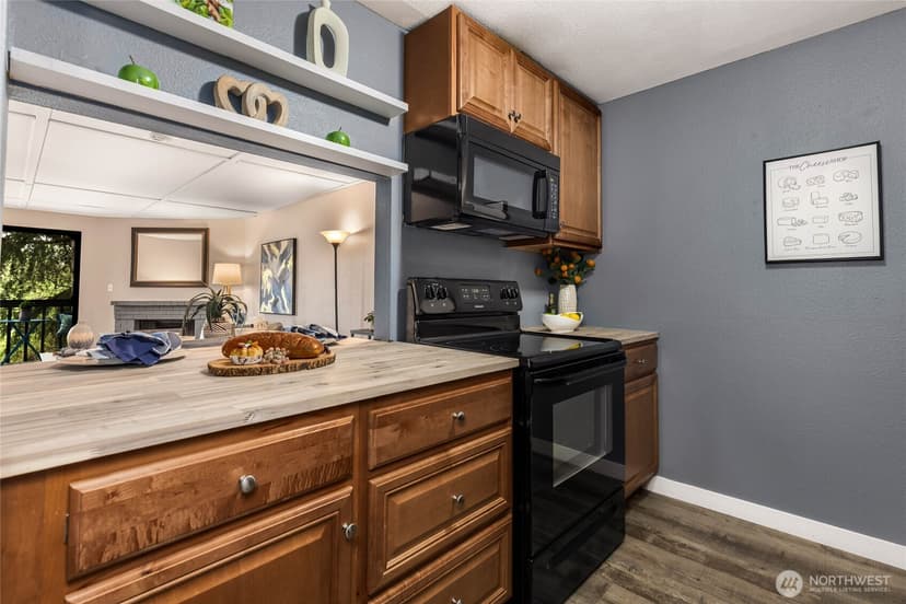 Property photo for 3428 I Street NE #S204, Auburn photo 8