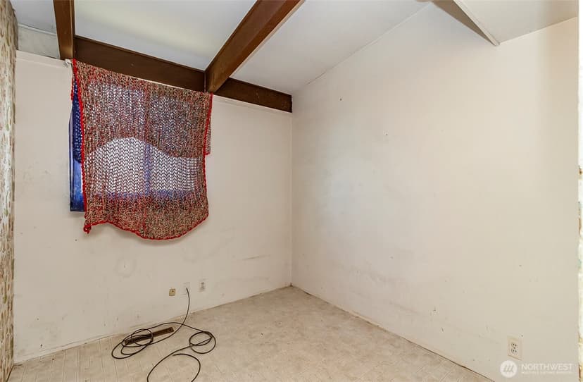 Property photo for 4704 Alger Avenue, Everett photo 12